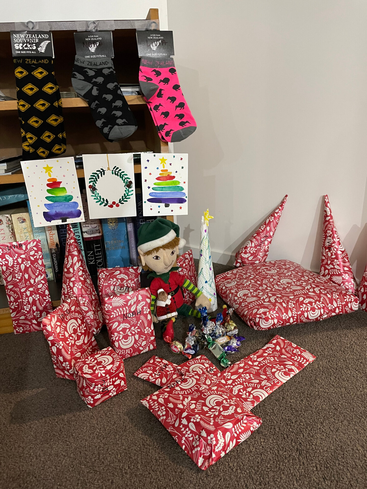 404e2672-1f9e-41b8-9192-051fe7db6384