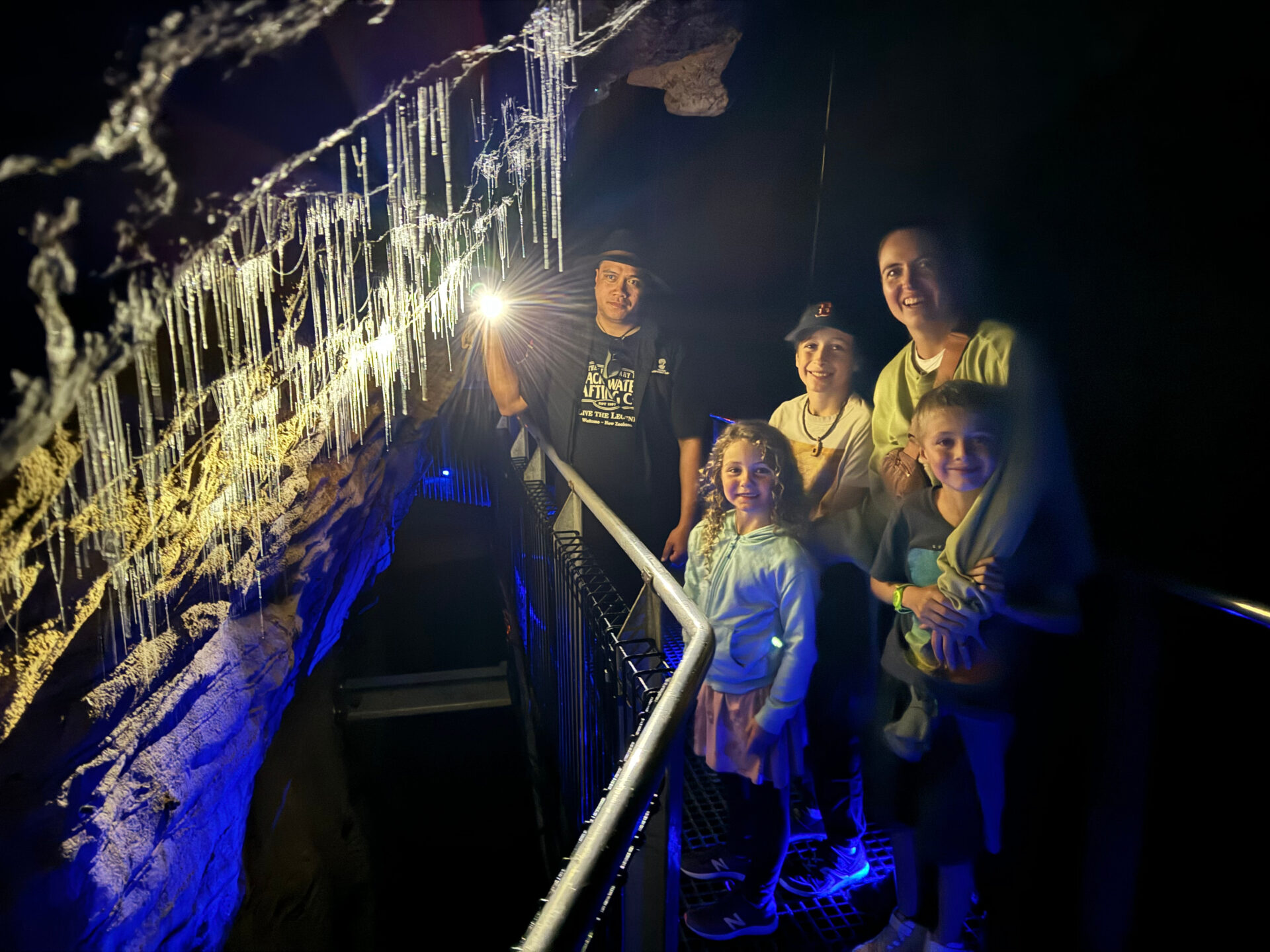 f165fd20-e585-4d49-951a-0982a1a54a4f