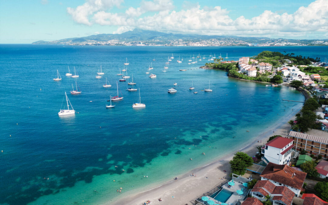 S’envoler vers la Martinique : un voyage simple, direct et dépaysant